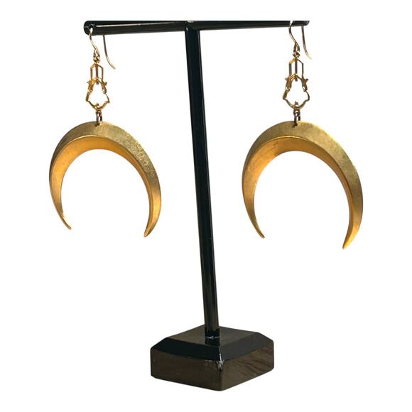 Vintage Brass Crescent Moon Dangle Drop Earrings - Picture 2 of 6